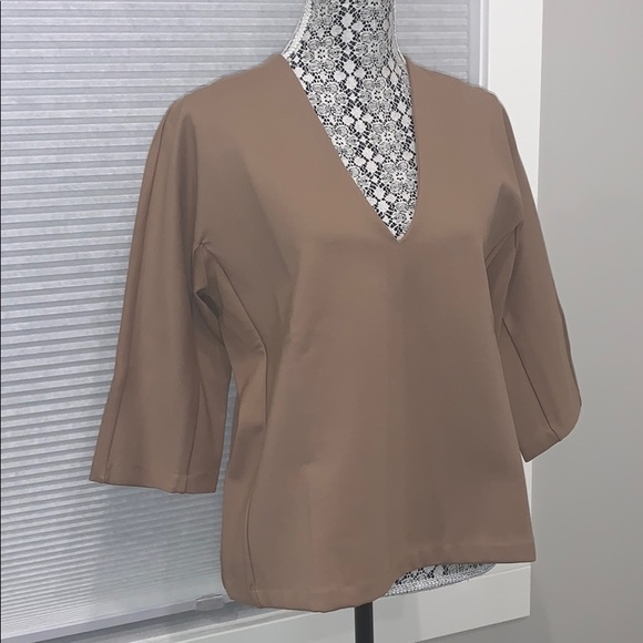 OAK + FORT Camel heavyweight v neck shirt. - Picture 2 of 6